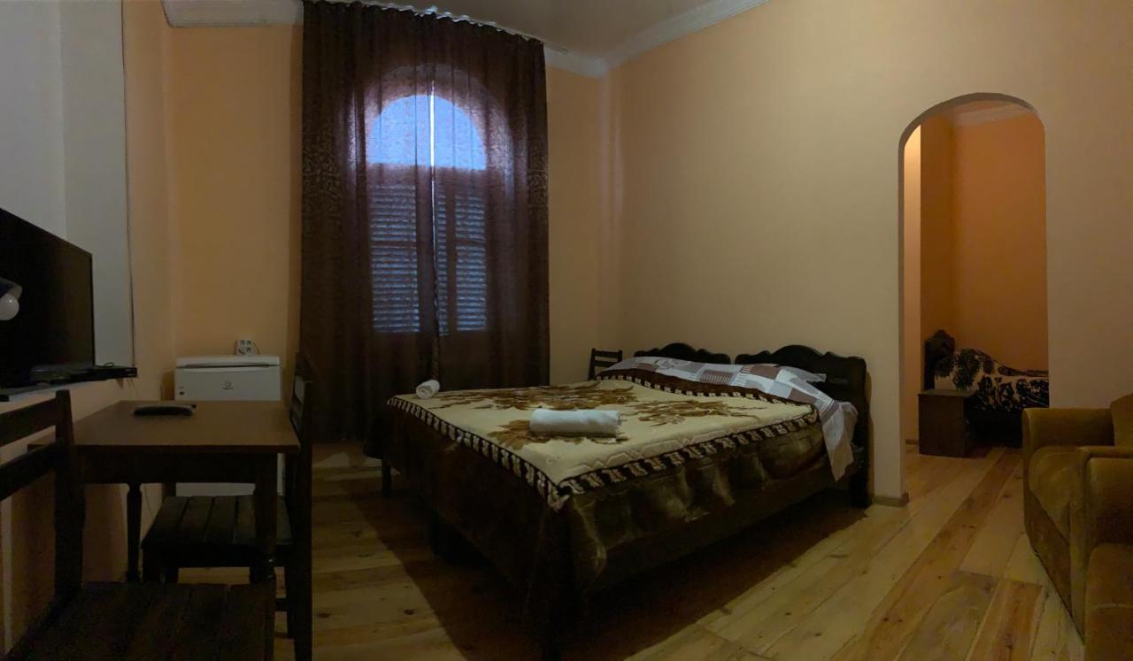 Hotel Kakhaberi Tetritskaro Εξωτερικό φωτογραφία