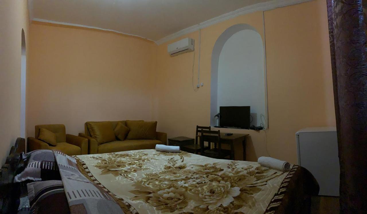 Hotel Kakhaberi Tetritskaro Εξωτερικό φωτογραφία