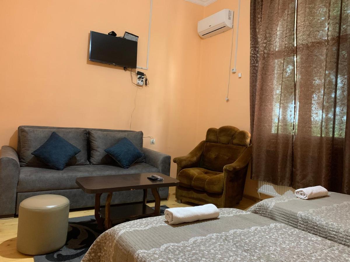 Hotel Kakhaberi Tetritskaro Εξωτερικό φωτογραφία