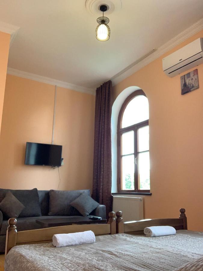 Hotel Kakhaberi Tetritskaro Εξωτερικό φωτογραφία